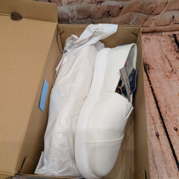 Tom's Alpargata Mallow Casual White Canvas Slip-On Shoes with Leopard Insole 6 - Picture 4 of 12